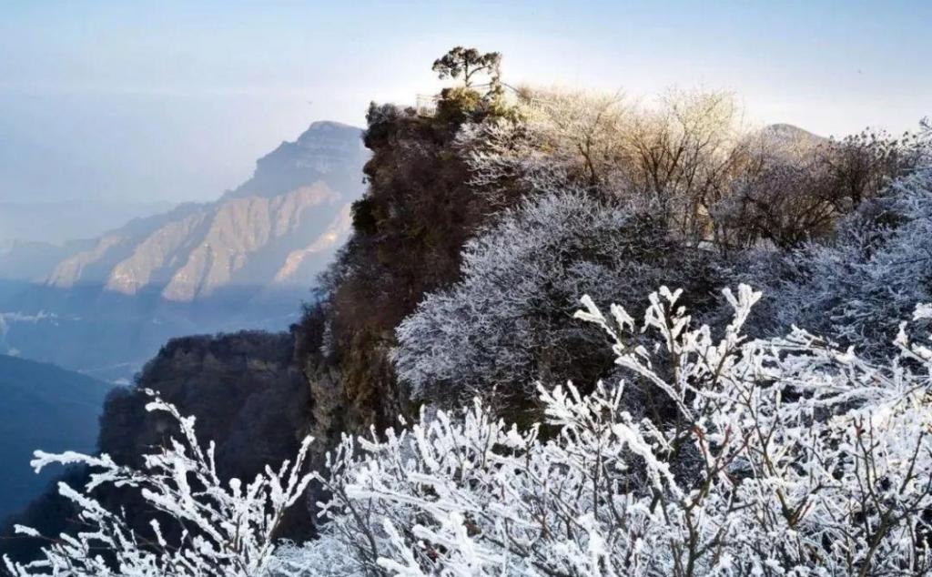 陜西出發(fā)西安2日周邊自駕游：光霧山十八月潭-米倉山國家森林公園2日周末自駕游