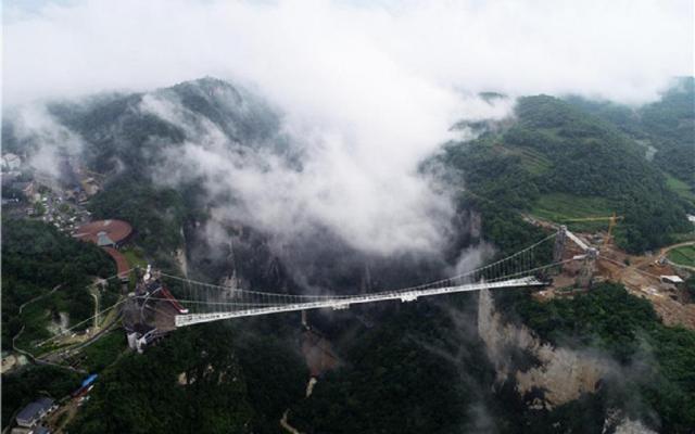 江蘇出發(fā)湘西7日自駕游：鳳凰古城-張家界大峽谷-挑戰(zhàn)玻璃棧道7日游